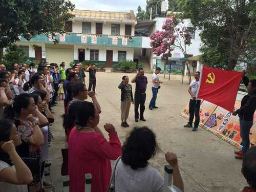 市委统战部机关党委与回回营社区党委共同举办主题党日活动——重温入党誓词