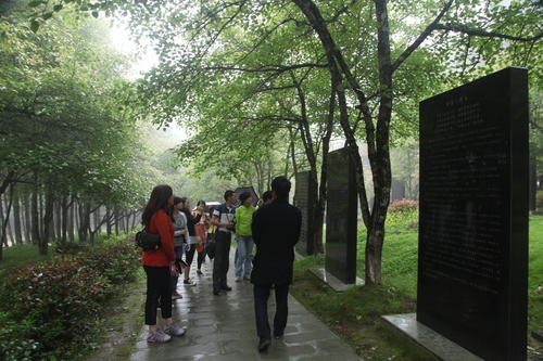 参观“故事林”