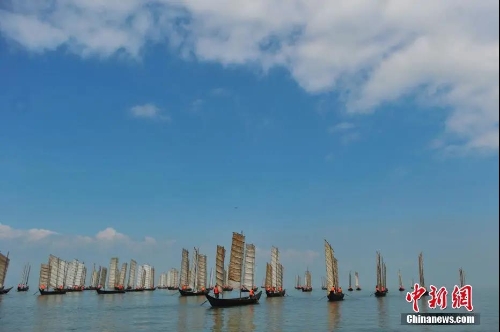 中新闻2